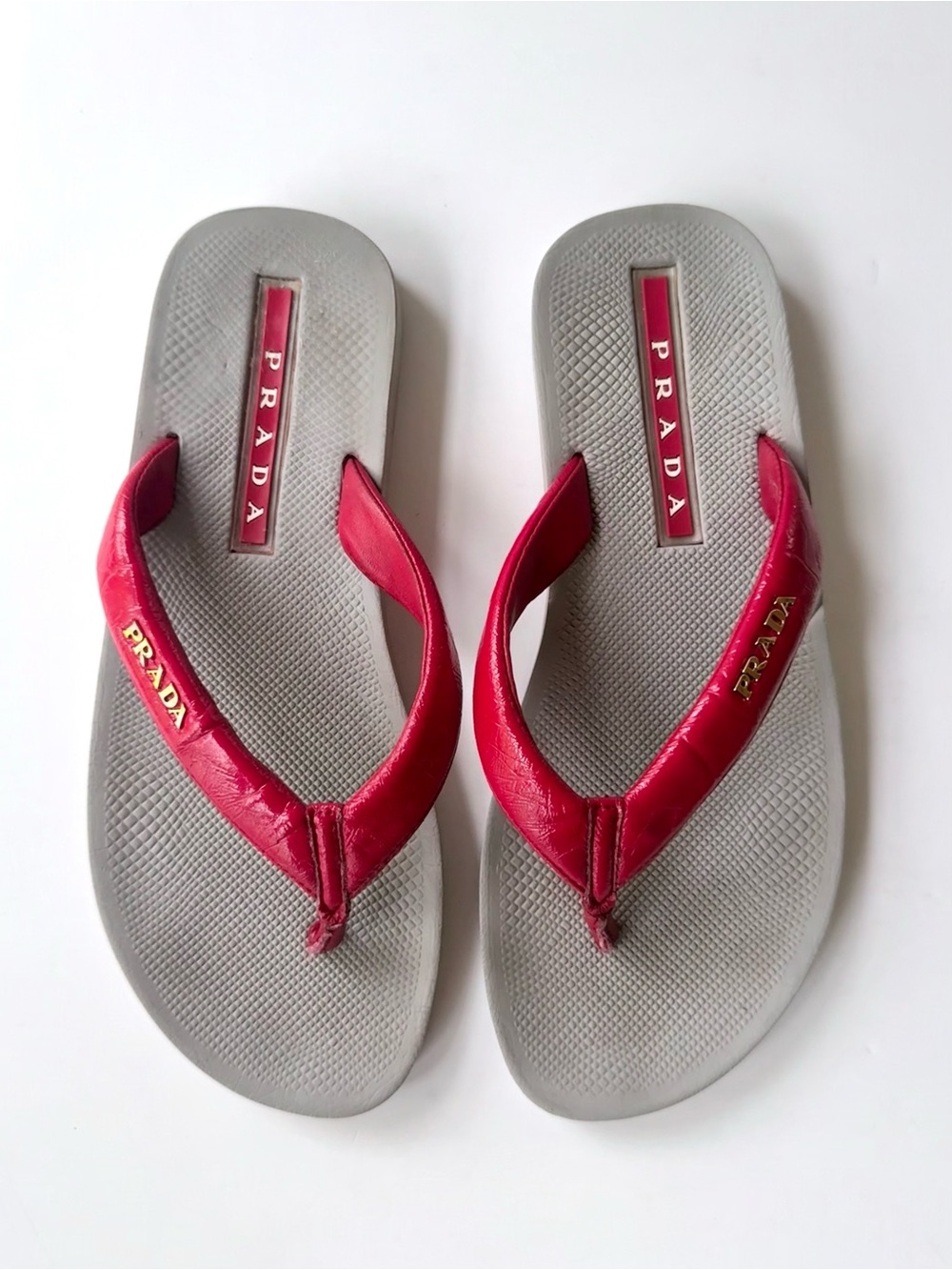 Prada Red Patent Leather Thong Flip Flop Sport Sandals 35.5